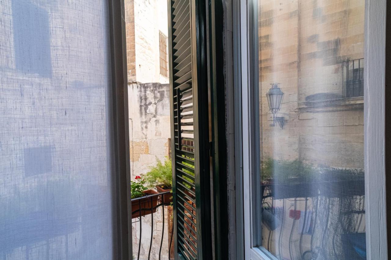 Il Giardino Di Sybar Apartment Лече Екстериор снимка