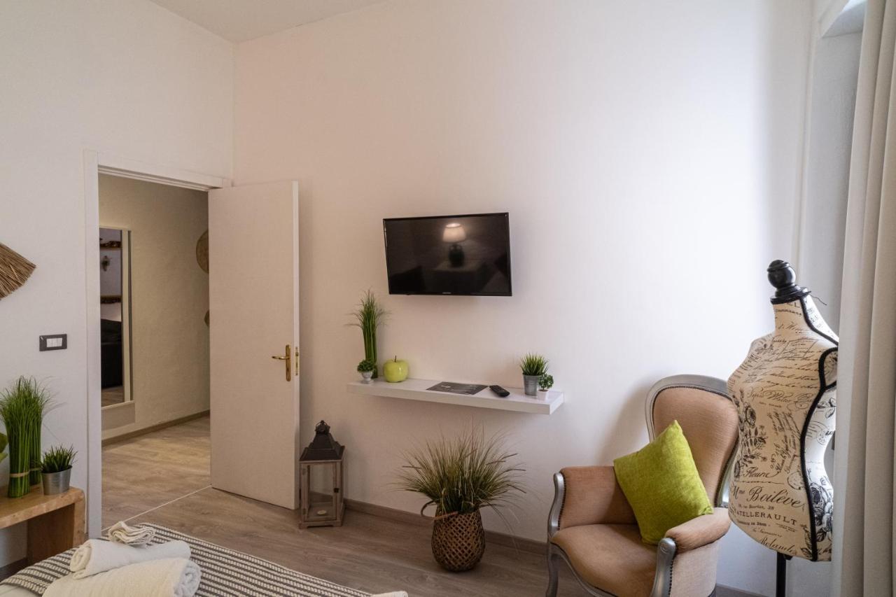 Il Giardino Di Sybar Apartment Лече Екстериор снимка