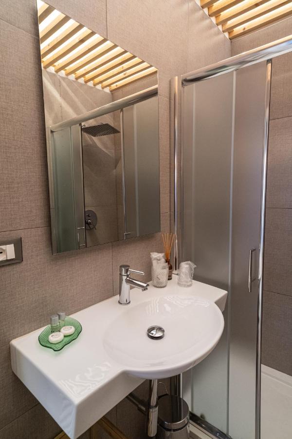 Il Giardino Di Sybar Apartment Лече Екстериор снимка