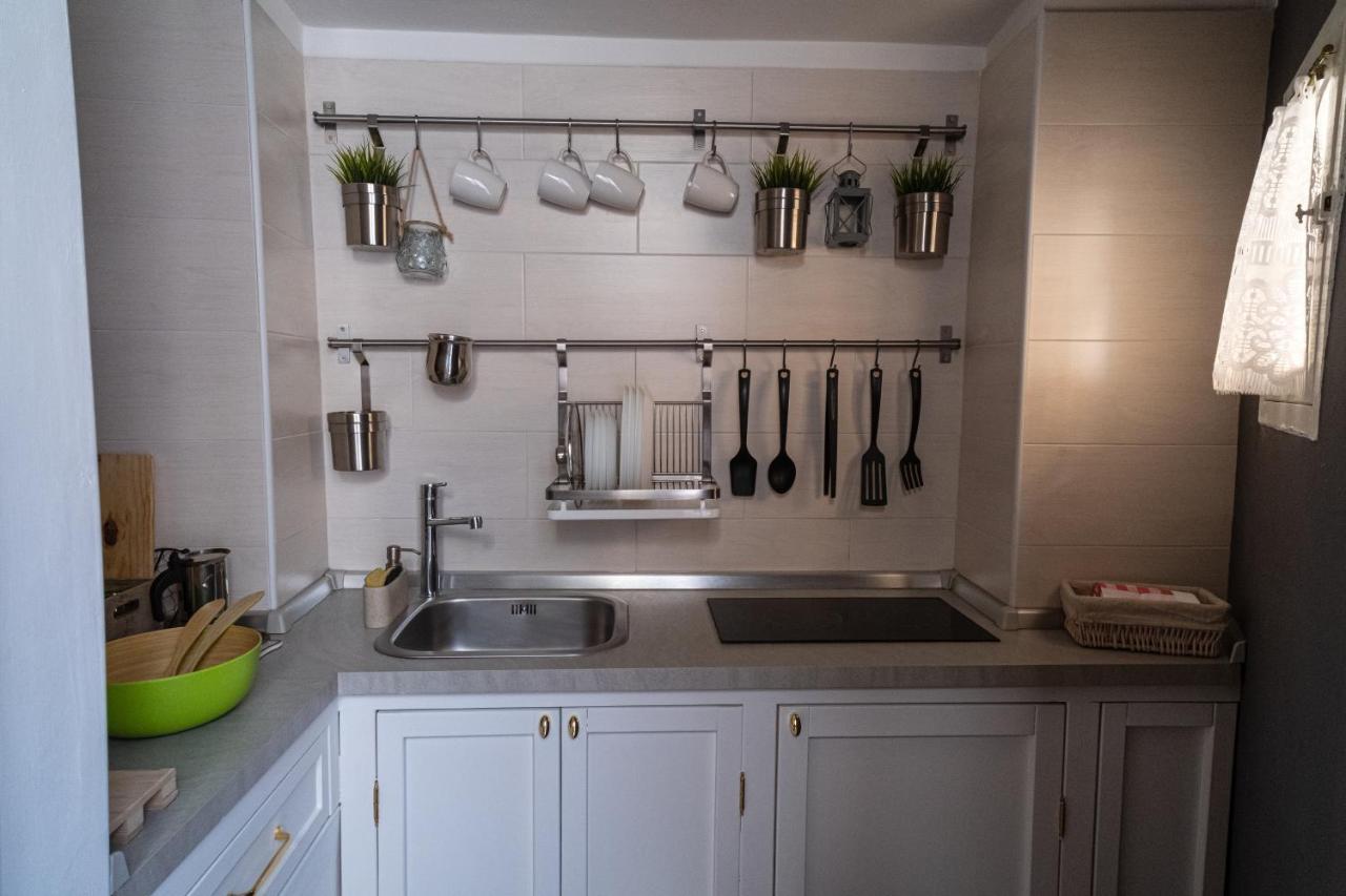 Il Giardino Di Sybar Apartment Лече Екстериор снимка