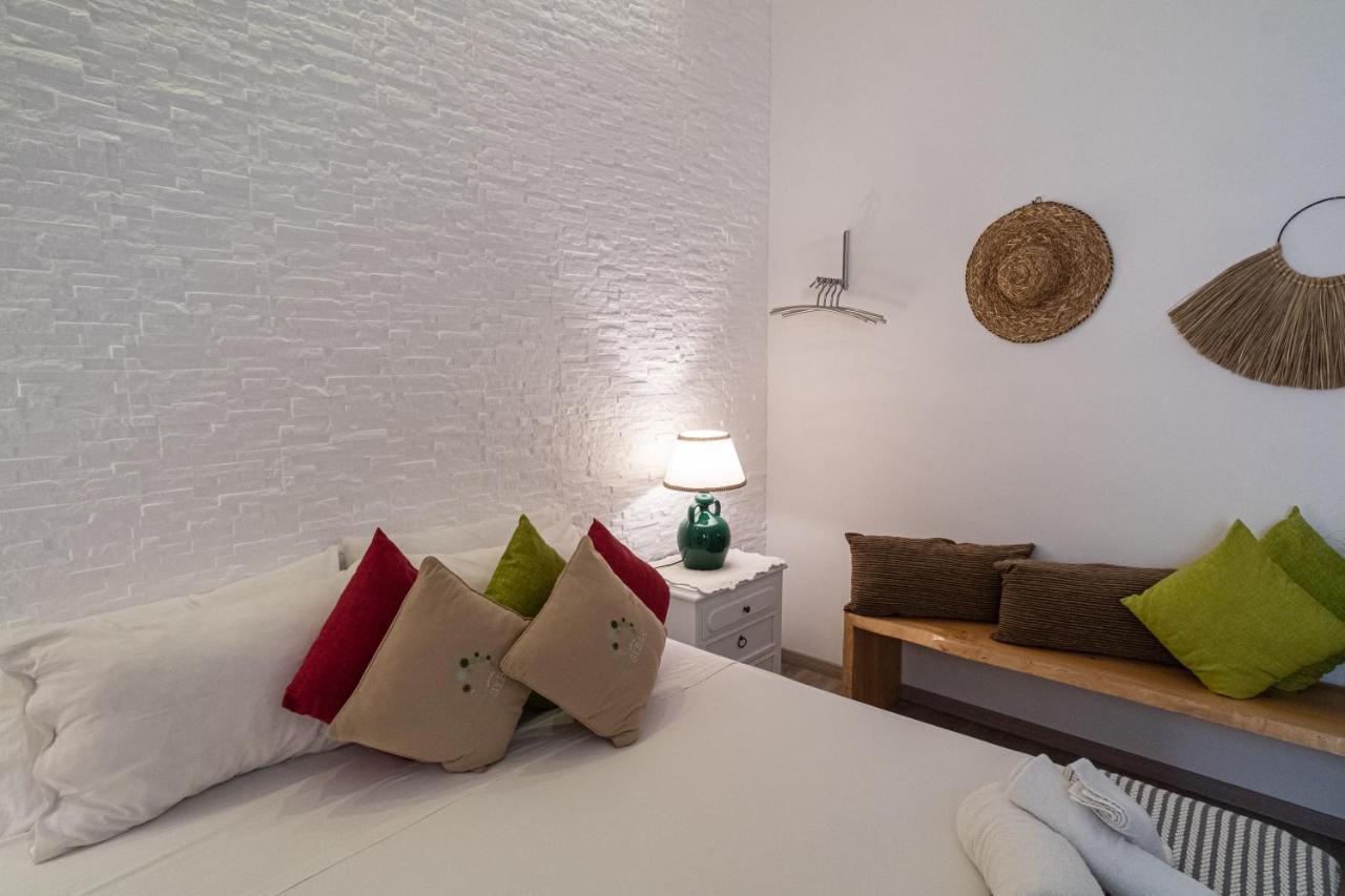 Il Giardino Di Sybar Apartment Лече Екстериор снимка